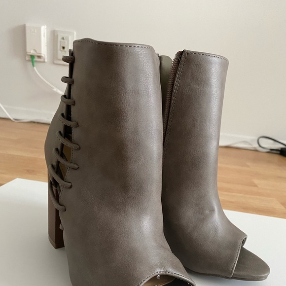 JustFab Shoes - Nice open toes booties